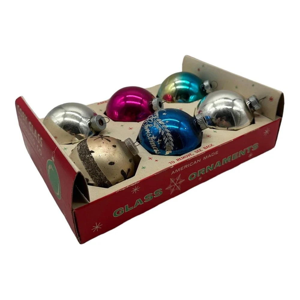 VTG Box of 6 Glass Christmas Tree Ornaments Round Balls Glitter Solid Stenciled‎